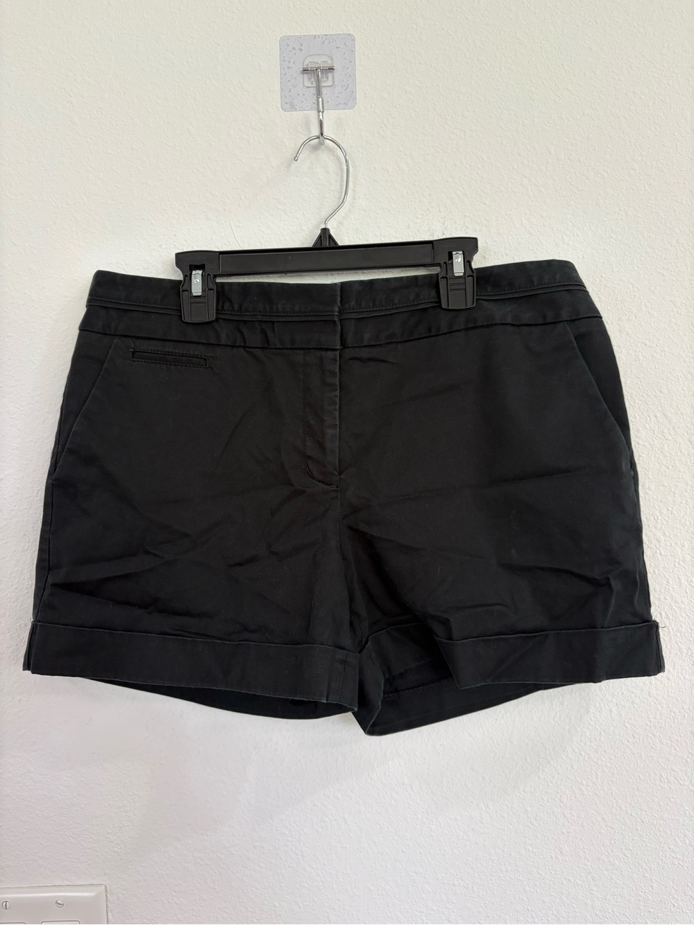 Express cuffed black shorts